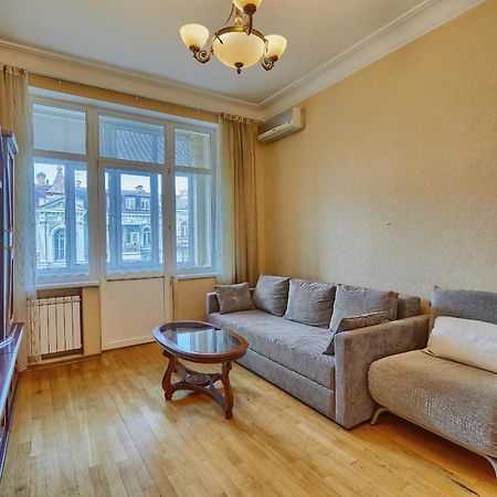 Apartment near Lva Tolstoho Square Kyjev Exteriér fotografie